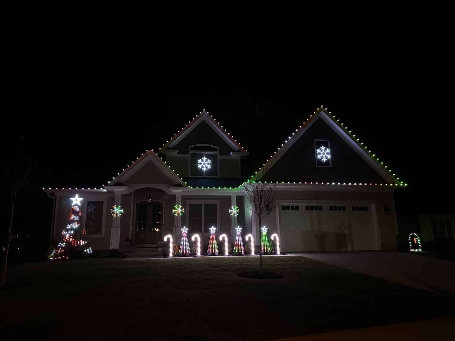 Where to find the Best Christmas Lights in Louisville! Louisville